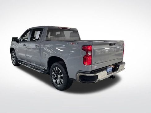 Certified 2024 Chevrolet Silverado 1500 LT w/ LPO, Chrome Package image 3