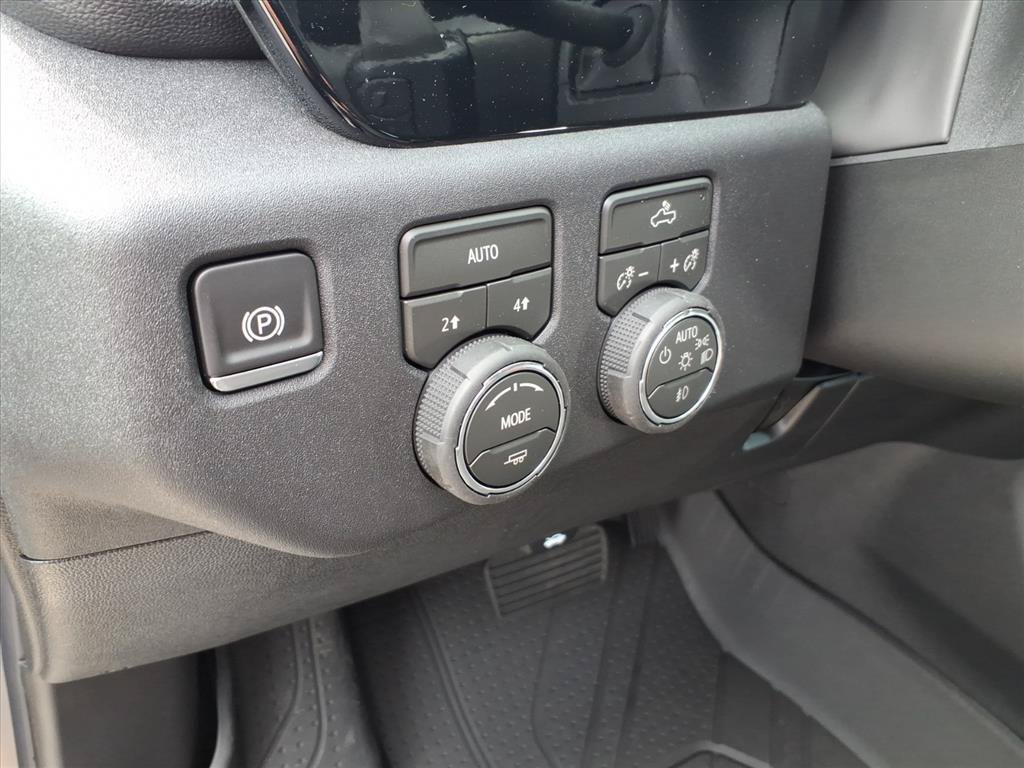 New 2026 Chevrolet Silverado 1500 RST w/ Convenience Package II AWD/4WD image 12