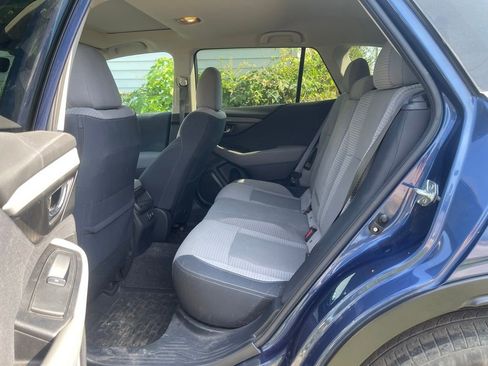 Used 2021 Subaru Outback Premium image 15