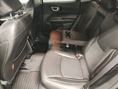 Used 2022 Jeep Compass Trailhawk w/ Trailhawk Convenience Group image 25