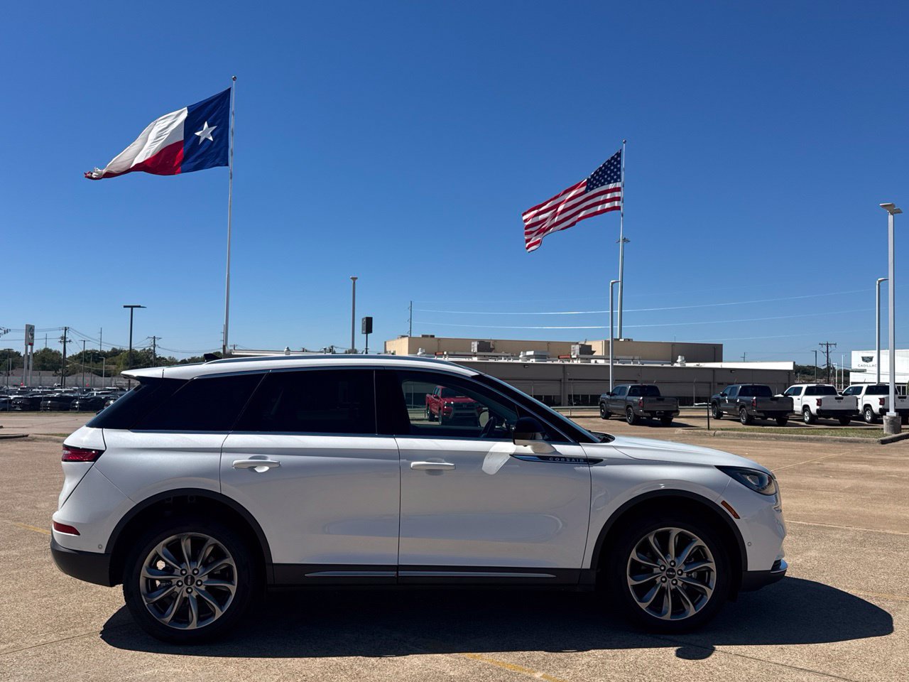 Used 2020 Lincoln Corsair FWD image 28