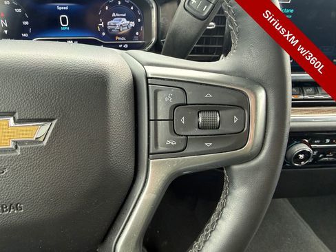 Used 2024 Chevrolet Silverado 1500 LT image 18