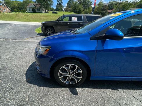 Used 2019 Chevrolet Sonic LT w/ RS Package FWD image 2