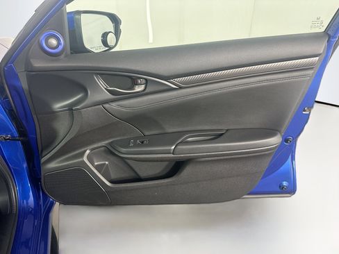 Used 2018 Honda Civic Sport Touring image 30