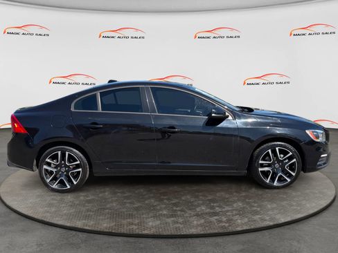 Used 2018 Volvo S60 T5 Dynamic w/ Protection Package AWD/4WD image 6