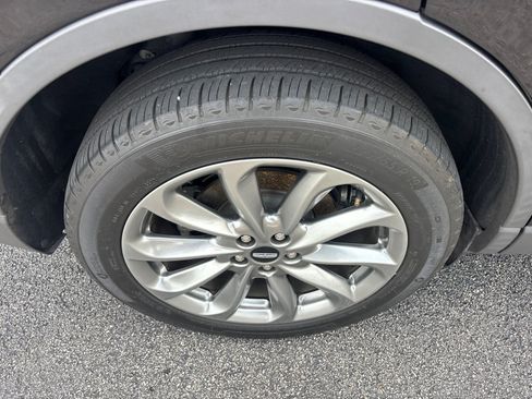 Certified 2022 Lincoln Corsair AWD w/ Premium Package image 10