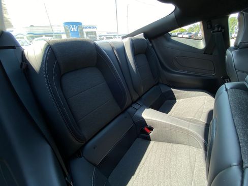 Used 2025 Ford Mustang Coupe RWD image 28