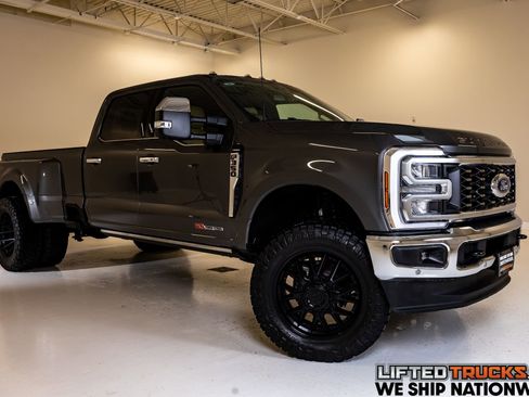 Used 2026 Ford F350 Lariat w/ Lariat Ultimate Package AWD/4WD image 1