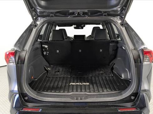 Used 2024 Toyota RAV4 XSE AWD/4WD image 19