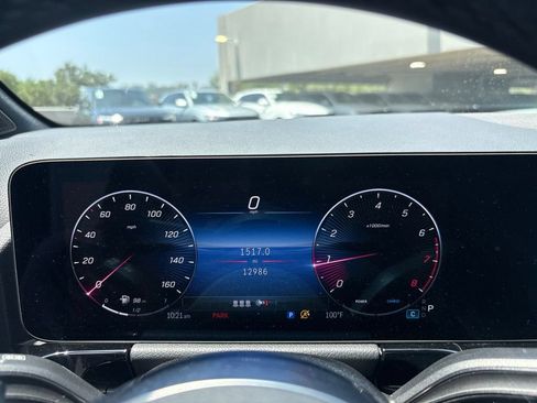 Used 2025 Mercedes-Benz GLA 250 image 21