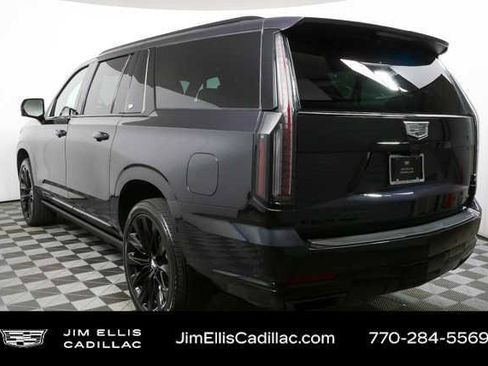 Certified 2026 Cadillac Escalade ESV Platinum Sport AWD/4WD image 29