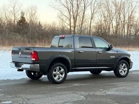 Used 2017 RAM 1500 Big Horn AWD/4WD image 35