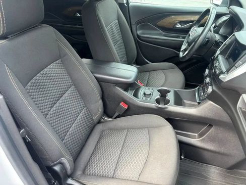 Used 2018 GMC Terrain SLE w/ Driver Convenience Package AWD/4WD image 14