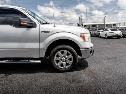 Used 2014 Ford F150 XLT w/ XLT Chrome Package RWD image 12