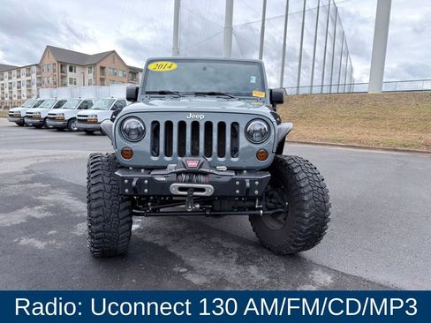 Used 2014 Jeep Wrangler Unlimited Rubicon image 6