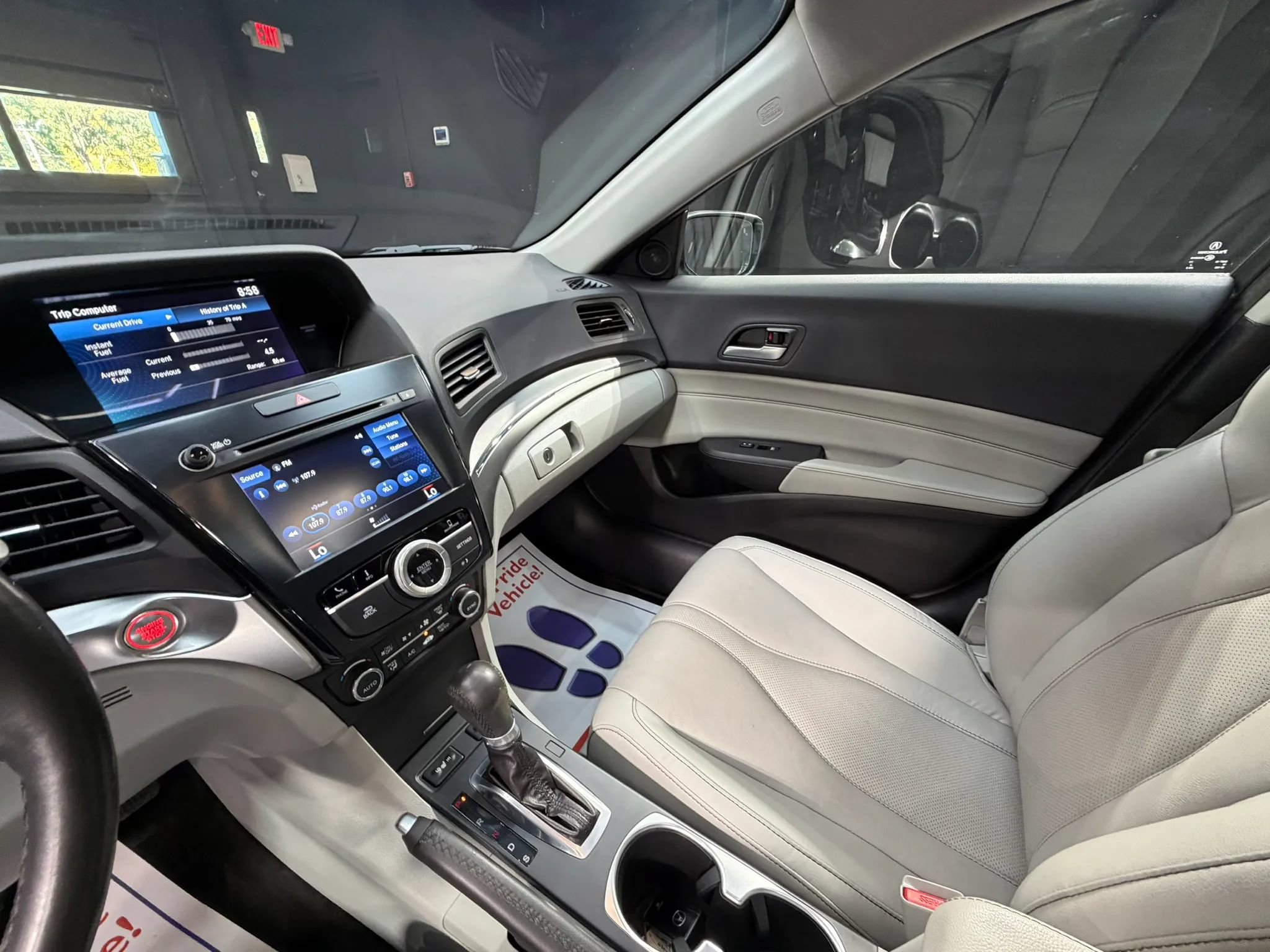 Used 2021 Acura ILX w/ Premium Package FWD image 26