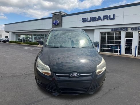 Used 2014 Ford Focus SE w/ Equipment Group 201A image 8