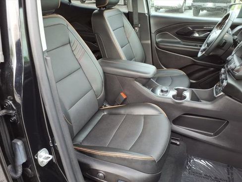 Used 2024 GMC Terrain AT4 w/ Infotainment Package II AWD/4WD image 23