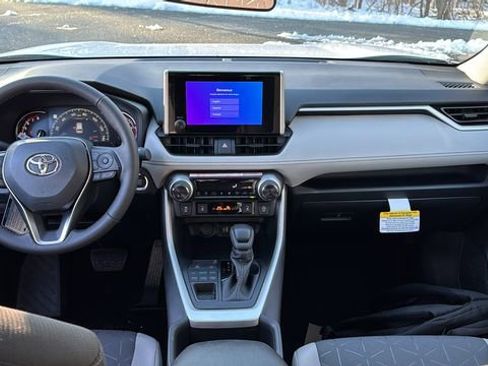 New 2025 Toyota RAV4 XLE image 24