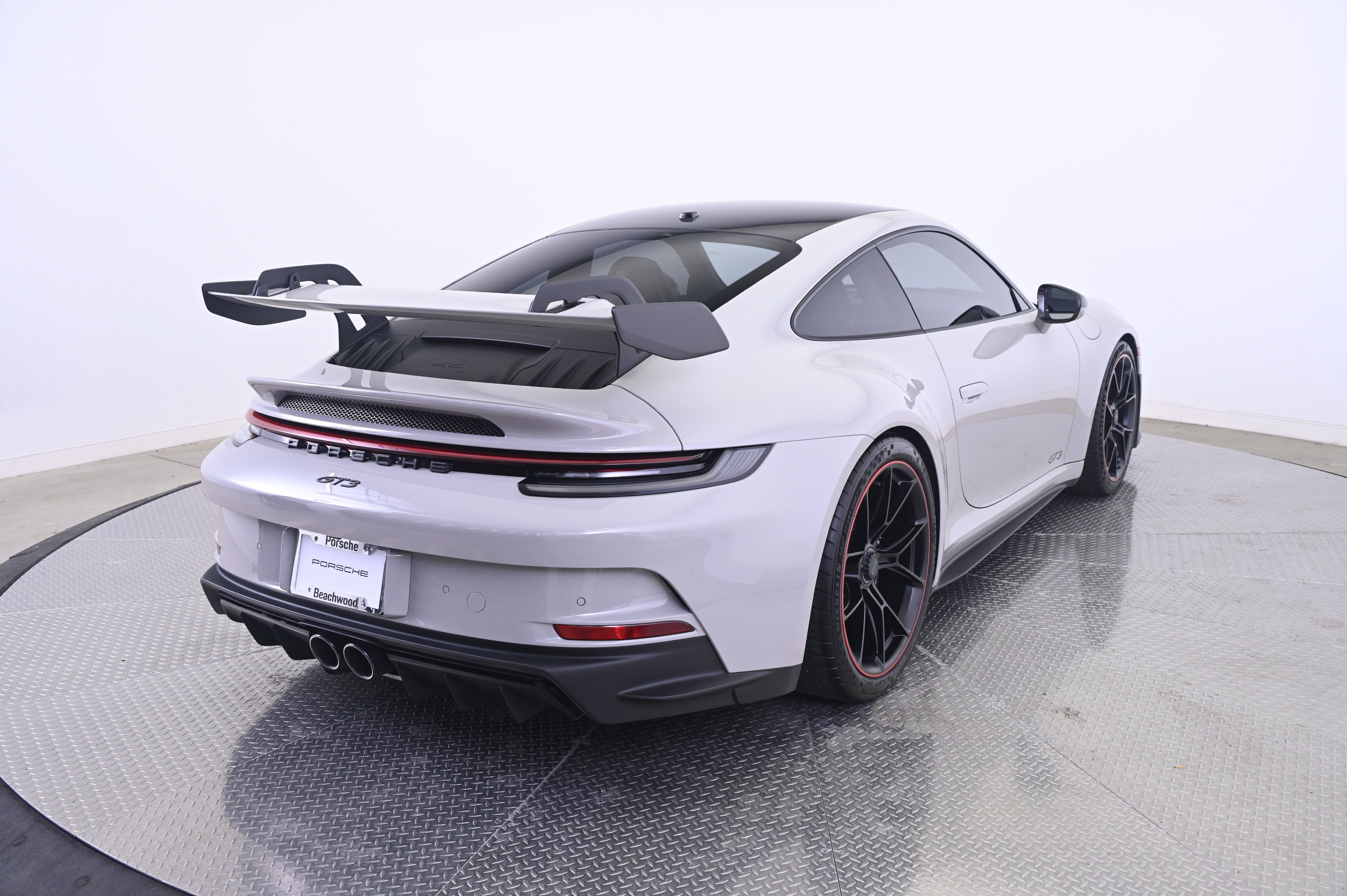 Used 2024 Porsche 911 GT3 RWD image 7