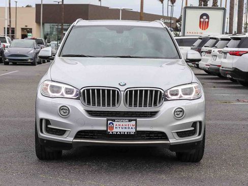 Used 2017 BMW X5 xDrive35i w/ Premium Package image 2