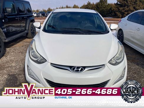 Used 2016 Hyundai Elantra SE w/ Option Group 02 image 10
