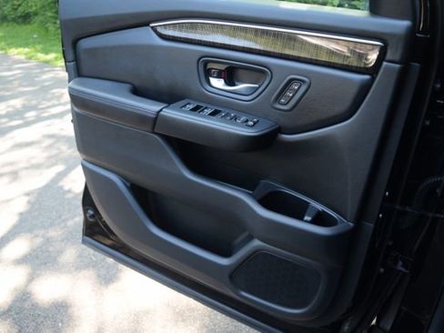 Used 2023 Honda Pilot Elite image 17