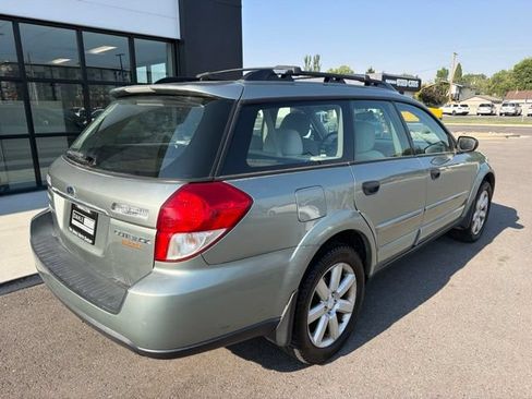 Used 2009 Subaru Outback 2.5i Special Edition AWD/4WD image 7