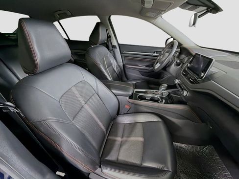 Used 2023 Nissan Altima 2.5 SR FWD image 26