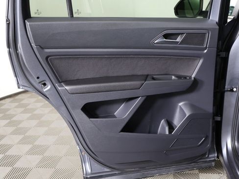 Used 2018 Volkswagen Atlas Launch Edition image 23