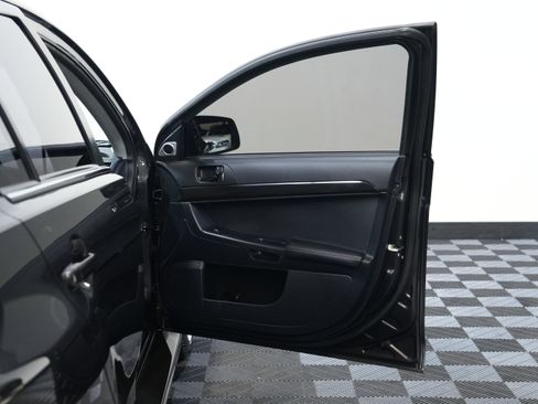 Used 2010 Mitsubishi Lancer Evolution MR image 25