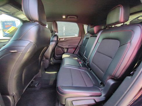 Used 2025 Ford Escape ST-Line FWD image 27