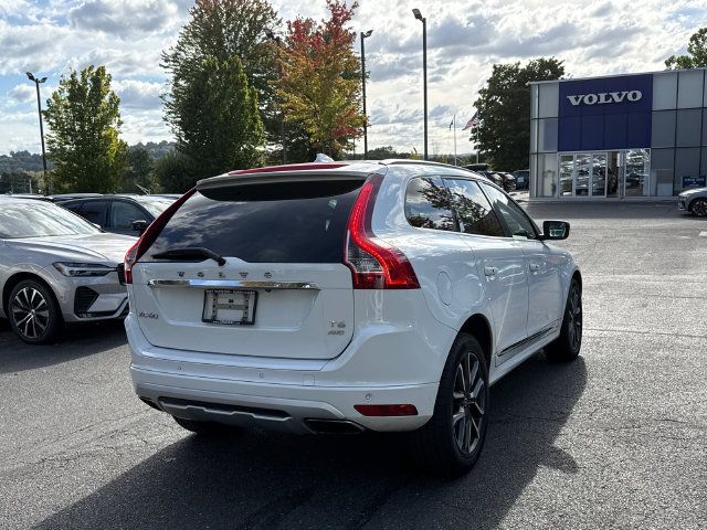 Used 2017 Volvo XC60 T6 Dynamic w/ Preferred Option Package AWD/4WD image 4