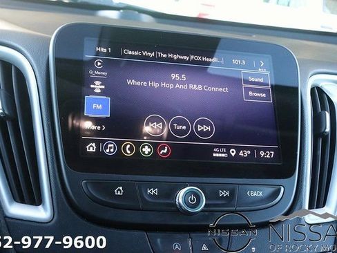 Used 2024 Chevrolet Malibu LT FWD image 28