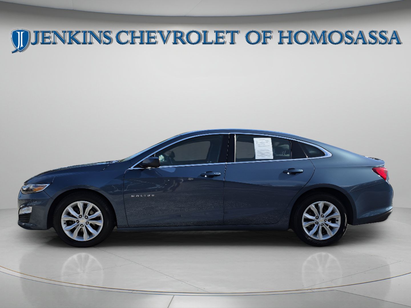 Used 2025 Chevrolet Malibu LT FWD image 8