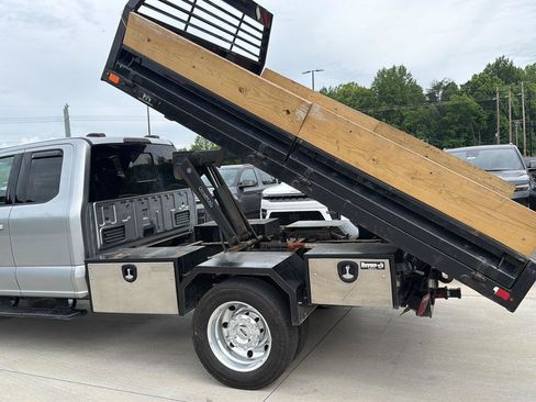 Used 2023 Ford F550 4x4 SuperCab Super Duty image 39