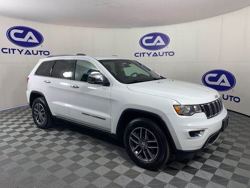 Used 2018 Jeep Grand Cherokee Limited RWD image 1