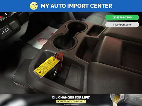 Used 2022 Chevrolet Silverado 2500 LT w/ Convenience Package image 22