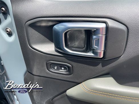 Used 2026 Jeep Gladiator Mojave AWD/4WD image 19