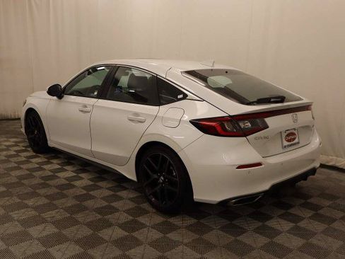 Used 2024 Honda Civic Sport Touring image 3