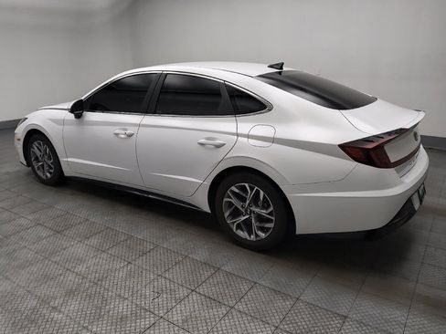 Used 2023 Hyundai Sonata SEL w/ Preferred Accessory Package image 3