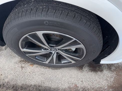 Used 2025 Lexus RX 350 FWD image 2