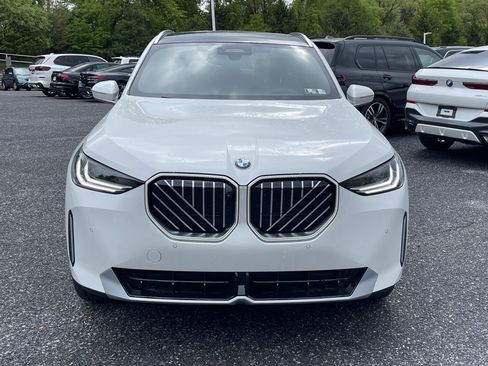 Used 2026 BMW X3 xDrive30i w/ Premium Package AWD/4WD image 2