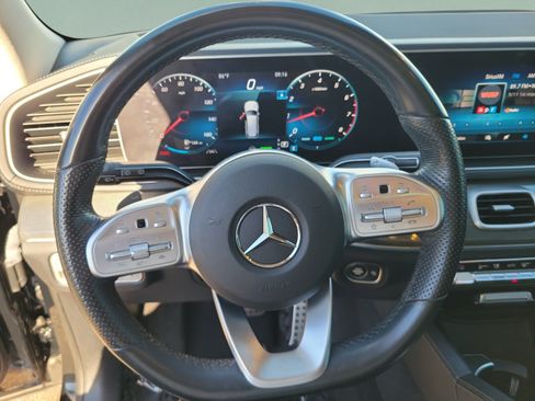 Used 2022 Mercedes-Benz GLS 450 4MATIC image 13