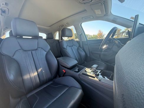 Used 2024 Audi Q5 2.0T Premium Plus image 22