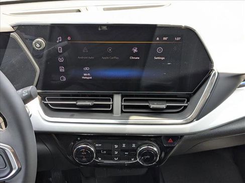 New 2026 Chevrolet Trax LT w/ Driver Confidence Package FWD image 12