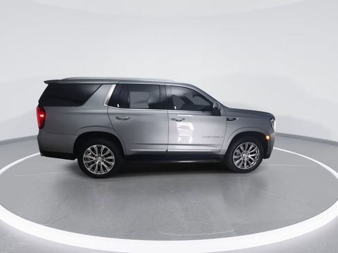 Used 2023 GMC Yukon Denali AWD/4WD image 2