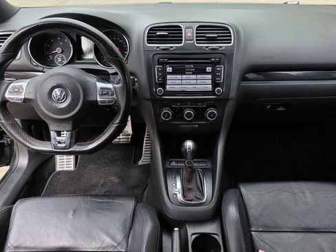 Used 2010 Volkswagen GTI 4-Door FWD image 12
