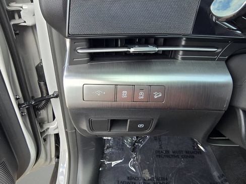 New 2026 Hyundai Kona SE AWD/4WD image 19