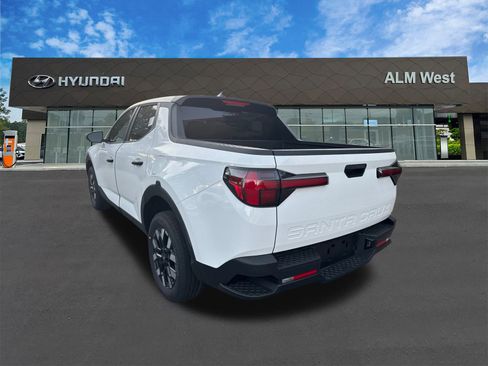 New 2026 Hyundai Santa Cruz SE FWD image 8